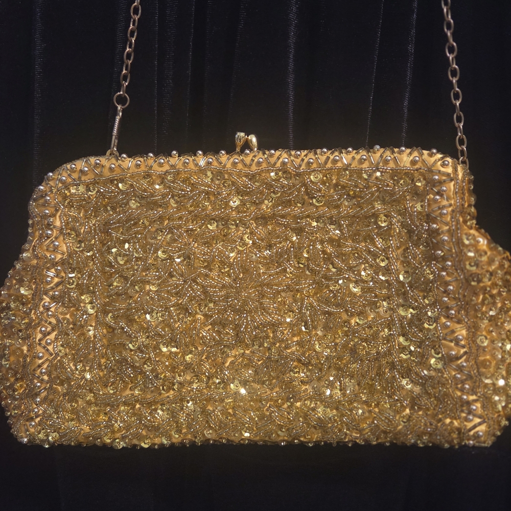 Elegant Gold Embellished Evening Bag